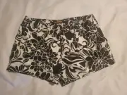 Dangerfield Shorts Size 8
