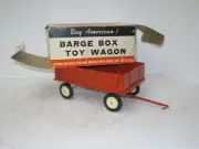1/16 ALLIS-CHALMERS BARGE BOX TOY WAGON NIB 1966 vintage/good box