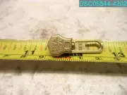 QTY=1000: IDEAL GOLD ZIPPER H