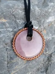 Tensor Ring Straight Line Cubit 333 Mhz Natural Rose Quartz Stone Pendant