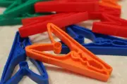 50 X Child Baby Safe Safety Spring Free Springless Secure Laundry Clothes Pegs