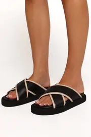 [PUP119] Anissa Slide - Black Leather 35 black