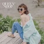 QUEENSHOP _V 純色坑條後交叉細肩背心 二色售 現+預【01041578】