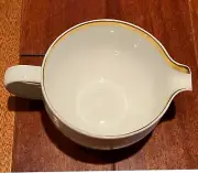 WEDGWOOD Plato Gold Trimmed Creamer Cream Jug Bone China 13 oz capacity MINT