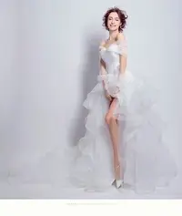 在飛比找Yahoo!奇摩拍賣優惠-天使佳人婚紗禮服---------前短後長新款白紗一字肩  