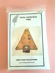 Fern Ridge Wool Christmas Tree Embroidery Kit Scissor Holder & Needles NIP Disc