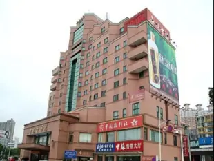 格林豪泰無錫火車站酒店GreenTree Inn Wuxi Railway Station Hotel