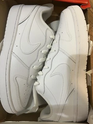 Nike Court Borough Low 2 (GS) White/White (BQ5448 100) -Size:7Y/7.0 Men/8.5Women