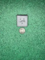 Tiger Woods Sun Day Red Limited Edition Ball Marker SILVER SOLD OUT First Run