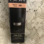 Max factor number nine pan Sticks