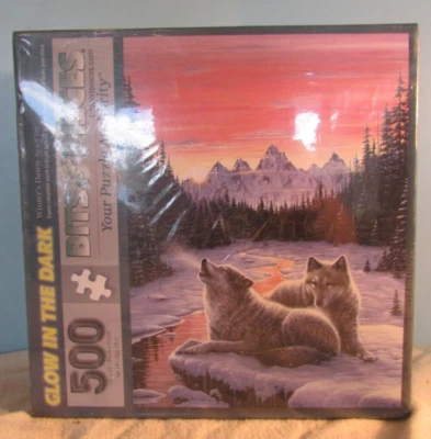 500 Pc Jigsaw Puzzle GLOW IN THE DARK WINTERS DAWN WOLVES WINTER