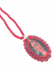 Santa Muerte Escapulario Cadena Hecho a Mano Rojo Medalla Madera Hilo Nylon