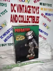 NECA Predator Extreme Head Knocker NEW — Predator CASE FRESH Listing For 1 Item