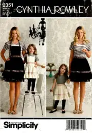 Simplicity 2351 Aprons Child Misses Sewing Pattern Uncut