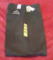 Dockers signature khaki flat front classic fit 32 X 32 gray TROUSERS CHINO PANTS