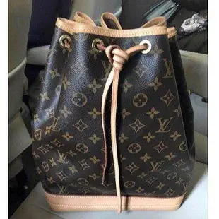 Louis Vuitton LV M42224 Monagram 斜背包 水桶包