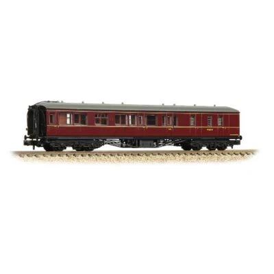 Graham Farish 374-512A GWR Hawksworth Brake Second Corridor BR Maroon N Gauge