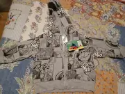 BRAND NEW! CHILDREN'S SIZE 2T, SESAME STREET, ELMO HOODED SWEATSHIRT!