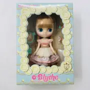 [New] Takara Hasbro Blythe Midi Blythe Q-Pot. Macaron Cutie Party Doll Japan