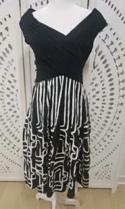 NWT Adrianna Papell Black And White Party Wedding Cocktail Party Dress Size 10