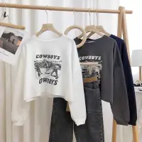 在飛比找蝦皮購物優惠-新款 COWBOYS OVERSIZE 圓領女式連帽衫短款加