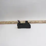 Omron Socket DIN Rail/Surface Mounting 8-Pin Screw Terminals