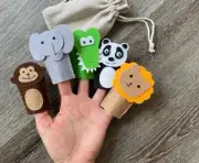 Australian Handmade Safari Animals Finger Puppet Set And A String Bag