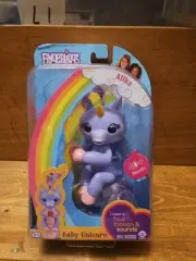 WowWee Fingerlings Alika Interactive Unicorn Toy - Light Purple - K1