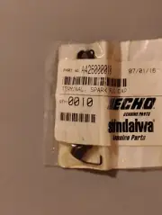 New Genuine Echo Spark Plug Cap Terminals (10) A426000010