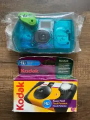 Fujifilm QuickSnap Waterproof One-Time-Use Camera 27 Exposure & Kodak Single Use