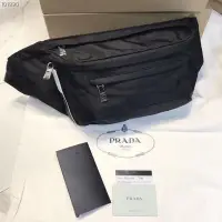 在飛比找Yahoo!奇摩拍賣優惠-［4real］Prada 魔鬼氈貼布腰包