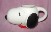VANDOR 2015 LARGE 3-D CERAMIC PEANUTS SNOOPY MUG OR CUP NEW