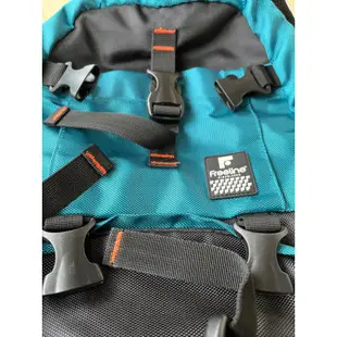 Freeline 藍黑色登山、旅行用後背包