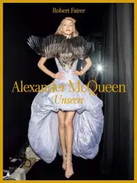 在飛比找博客來優惠-Alexander McQueen: Unseen