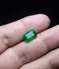 3.65 carats Natural Faceted Emerald Gemstone Vivid Green Colour
