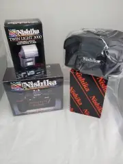 Nishika N8000 3D 35mm Film Camera, Twin Light Flash 3010 Case and Strap NOS