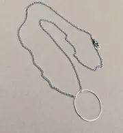 NEW HANDMADE SILVER SUNDANCE CHARM LIGHTWEIGHT IRREGULAR CIRCLE NECKLACE JEWELRY