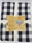Aman Checkered Table Cloth - Round Shape 70in