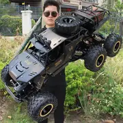 Oversized Size 46cm 6-wheel 4wd Rc Car Toys Remote Control Car Offroad 4x4 Fourwheel Drive Climbing High-speed Electric Toys 626-46CM-Black