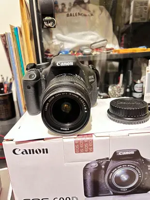 售出）Canon 600D 二手單眼相機 原廠配件齊 再附人像鏡