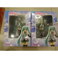 在飛比找蝦皮購物優惠-初音  miku  制服公仔