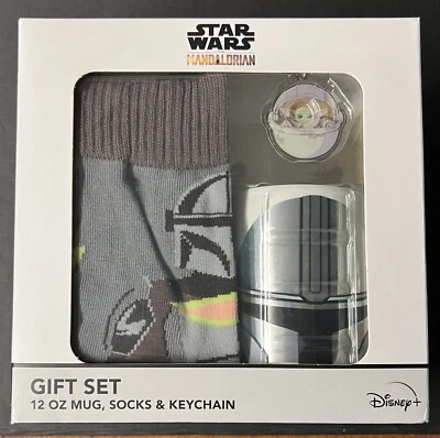Star Wars Mandalorian Gift Set (12 Oz. Mug, Socks & Keychain) (Disney+)