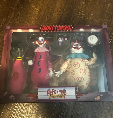 NECA Toony Terrors Killer Klowns from Outer Space Slim Chubby 2-Pack Set - 45580