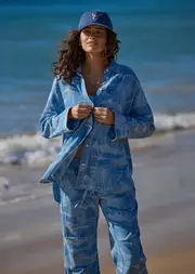 [Lorna Jane] Aloha Denim Button Up Shirt in Print, Cotton, Size - Medium M Aloha Blues Print