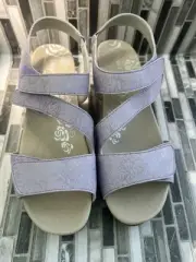 Propet Women Millie Leather Sandals Violet Size 9.5