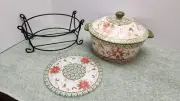 Temp-tations Old World 1.5Qt. Baking Dish With Lid, Glass Trivet & Black Rack