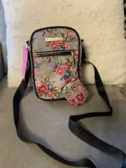 NWT Betsey Johnson Crossbody Set 2 Pc Gray Floral Boho Mini Bag Tech Case