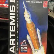 AMT 1/200 NASA Artemis 1