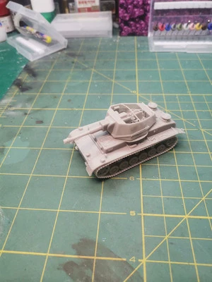 3D Printing 1/72 German sfh Locust self-propelled artillery tank Model Unpainted
