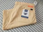 Dockers Ultimate Shorts Men’s Size 40 SupremeFlex Lightweight 9.5" NWT Sherbert